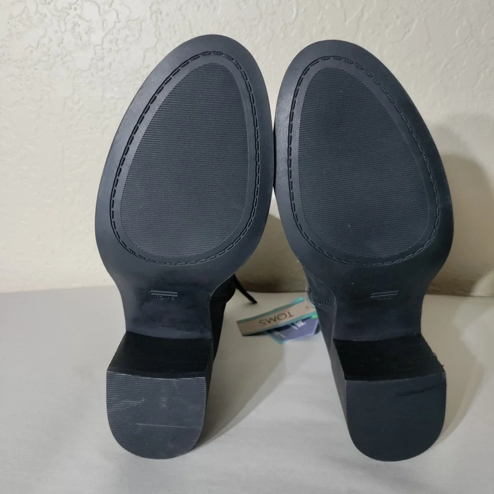 TOMS Marina Black Leather Ankle Boots Stacked Block Heel Side Zip SZ 10
